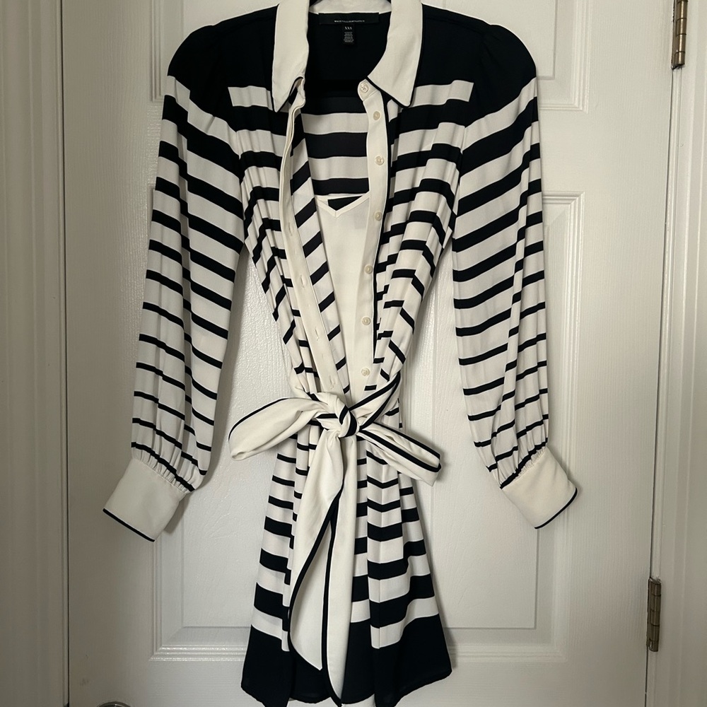 White House Black Market Monochrome Striped Blouse